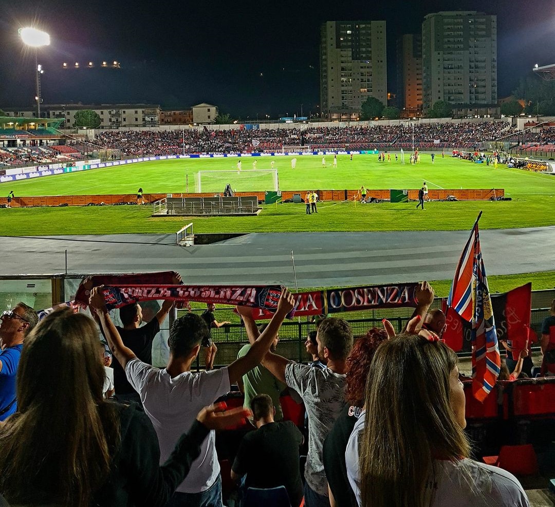 NON CHIEDERMI IL PERCHE’ TI AMO