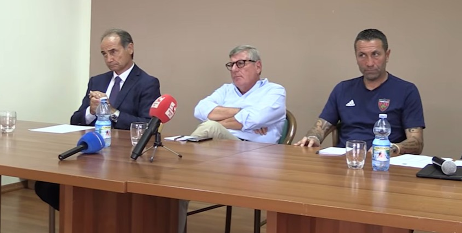 MICHELI, SPERICOLATO AUTISTA ALL’INGLESE DI GUARASCIO